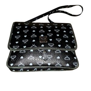 Vintage Carina CR 19881 Unisex Messenger Logo Bag.